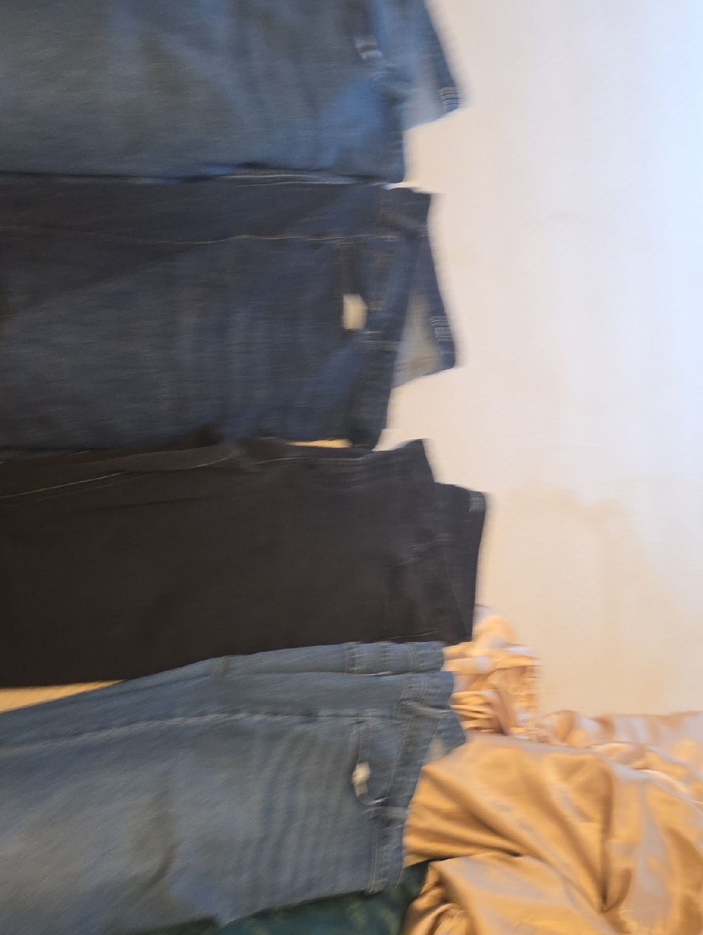 Old Navy Straight Leg Jeans in Blue and Black